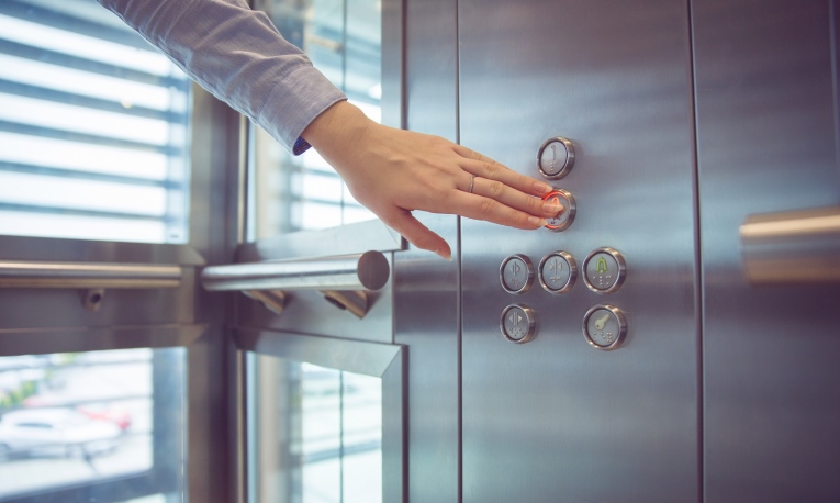 How to deliver the perfect elevator pitch